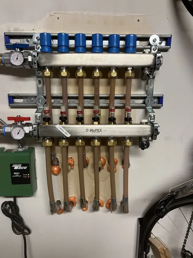 Plumber performing Leak Detection at a residential property in Cave Springs